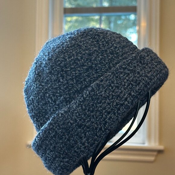 Beanie Hat for Adults Length: 23 cm Height: 25 cm. For Women and Men @guartinc - Picture 1 of 12